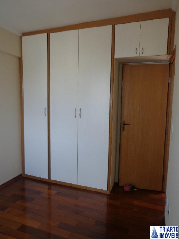 Apartamento à venda com 2 quartos, 62m² - Foto 5