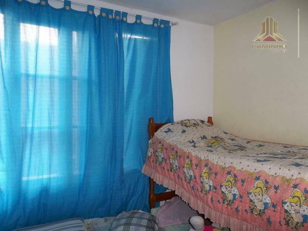 Apartamento à venda com 1 quarto, 30m² - Foto 2