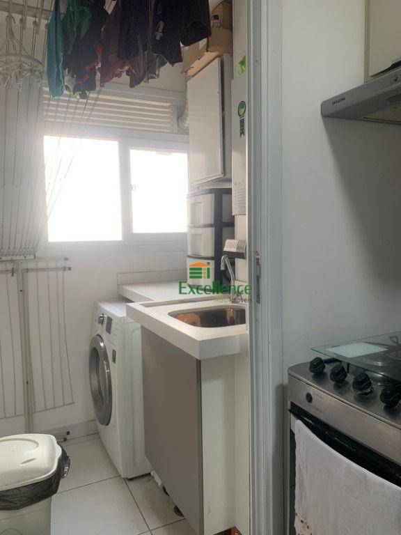 Apartamento à venda com 2 quartos, 70m² - Foto 7