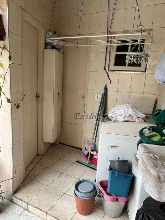 Sobrado à venda com 3 quartos, 180m² - Foto 13