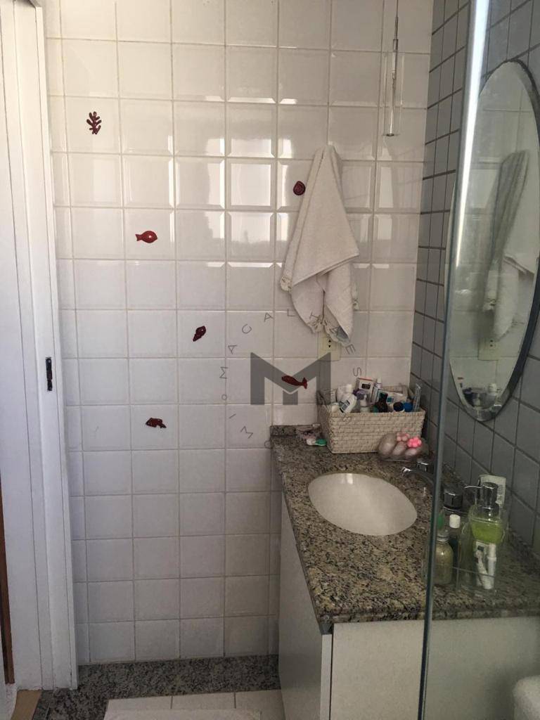 Apartamento à venda com 3 quartos, 110m² - Foto 18