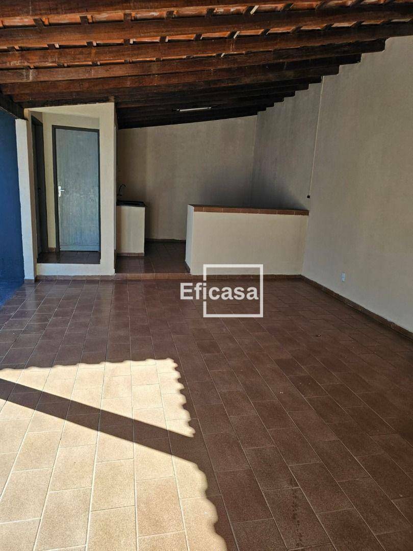 Casa à venda com 3 quartos, 288m² - Foto 14