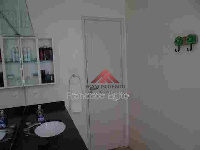 Apartamento à venda com 3 quartos, 110m² - Foto 9