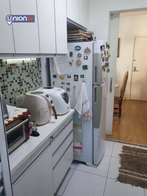 Apartamento à venda com 2 quartos, 76m² - Foto 7