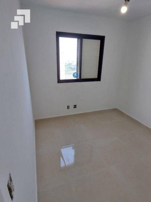 Apartamento à venda com 2 quartos, 50m² - Foto 4