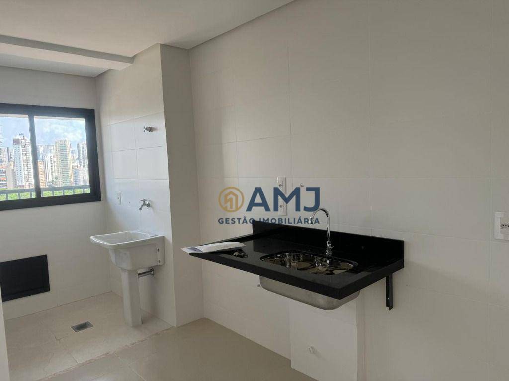 Apartamento à venda com 2 quartos, 66m² - Foto 7