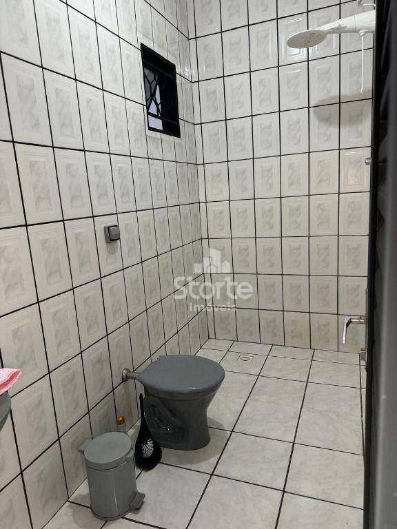 Casa à venda com 4 quartos, 230m² - Foto 12