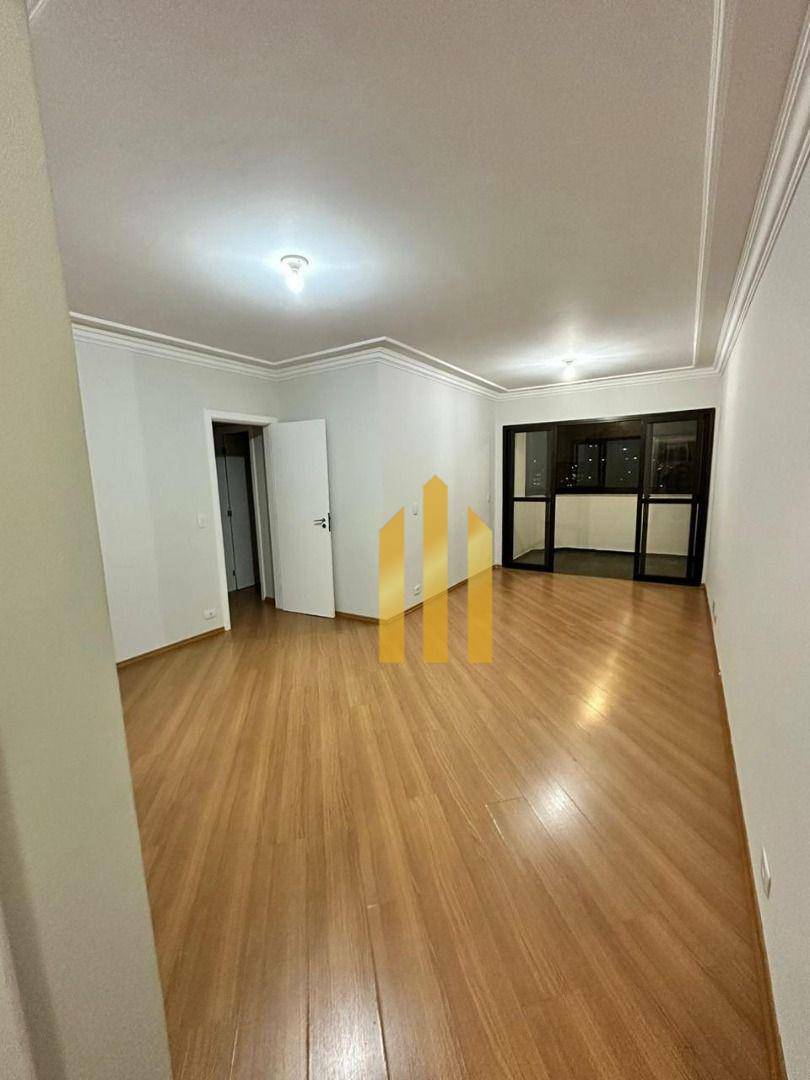 Apartamento para alugar com 3 quartos, 90m² - Foto 12