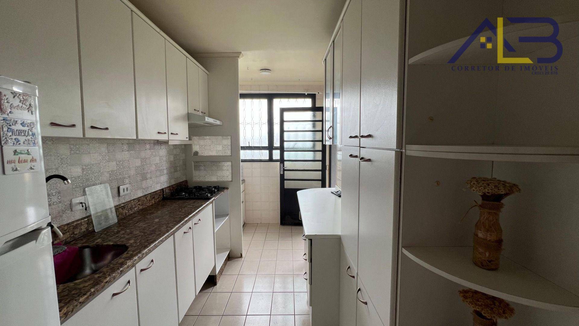 Apartamento para alugar com 3 quartos, 66m² - Foto 12