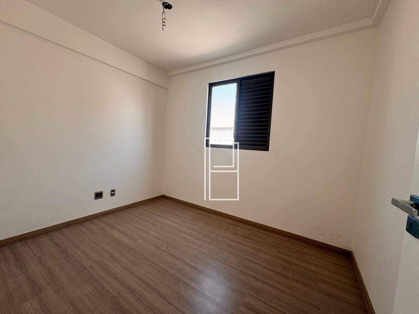 Apartamento à venda com 2 quartos, 80m² - Foto 6