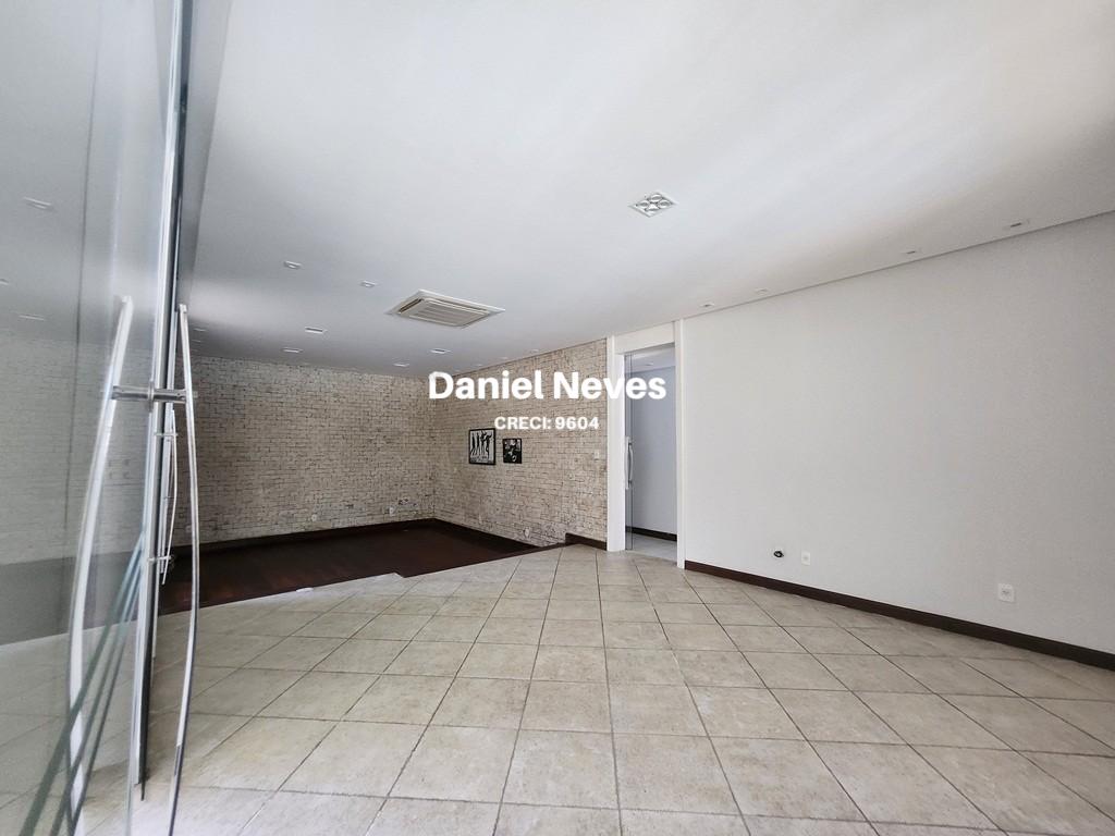 Casa de Condomínio à venda com 6 quartos, 750m² - Foto 28