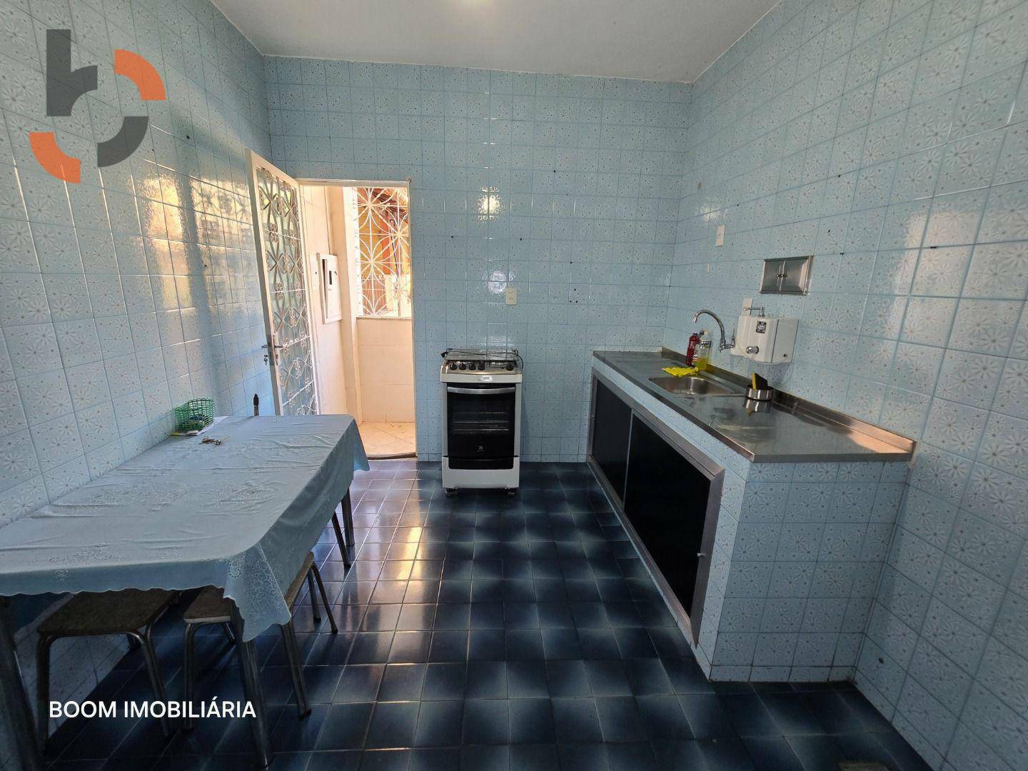 Casa à venda com 5 quartos, 232m² - Foto 9