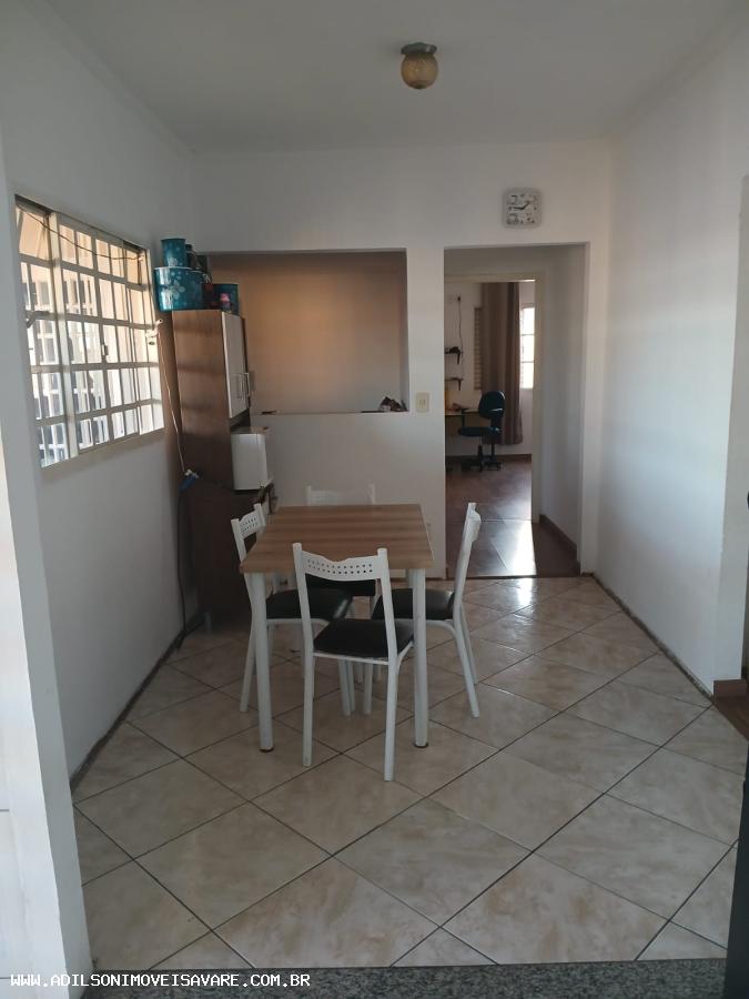 Casa à venda com 2 quartos, 230m² - Foto 13