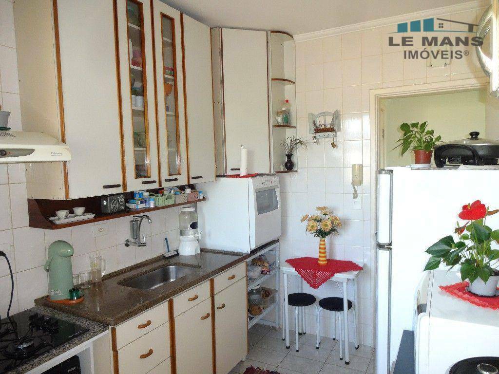 Apartamento à venda com 3 quartos, 74m² - Foto 34