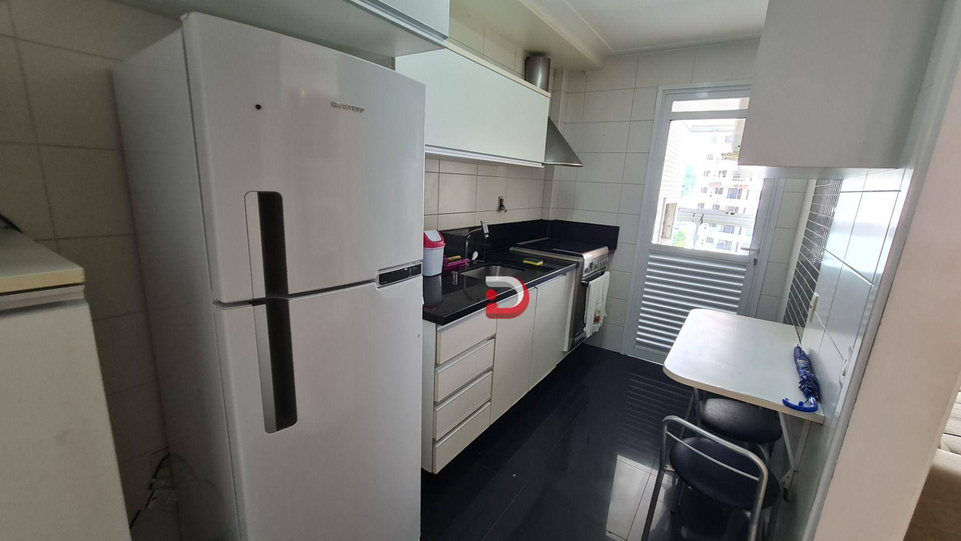 Apartamento à venda e aluguel com 2 quartos, 96m² - Foto 10