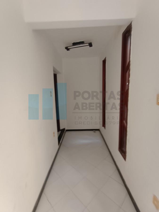 Casa para alugar com 6 quartos, 247m² - Foto 29