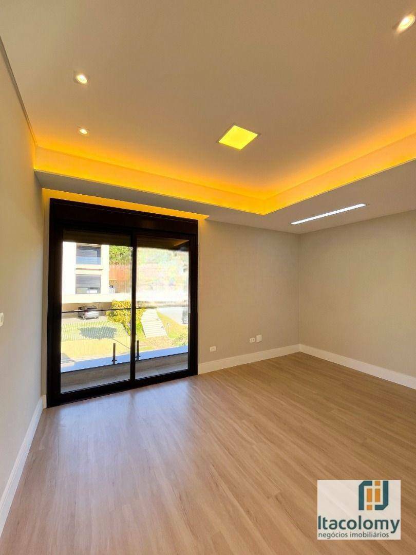 Casa de Condomínio à venda com 4 quartos, 412m² - Foto 22