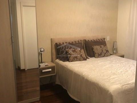 Apartamento à venda com 3 quartos, 96m² - Foto 7