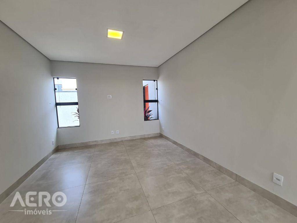 Casa de Condomínio à venda com 3 quartos, 225m² - Foto 13