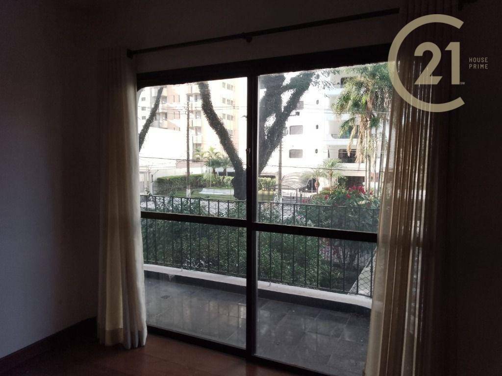 Apartamento à venda com 4 quartos, 196m² - Foto 14