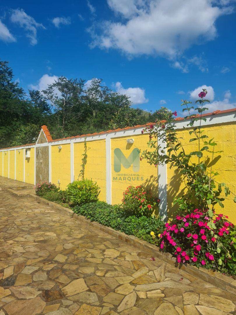Chácara à venda com 5 quartos, 600m² - Foto 13