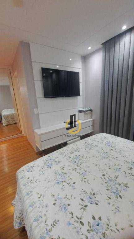 Apartamento à venda com 3 quartos, 123m² - Foto 11