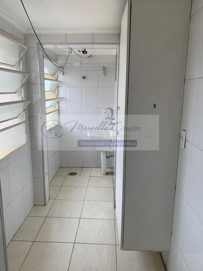 Apartamento à venda com 2 quartos, 72m² - Foto 5