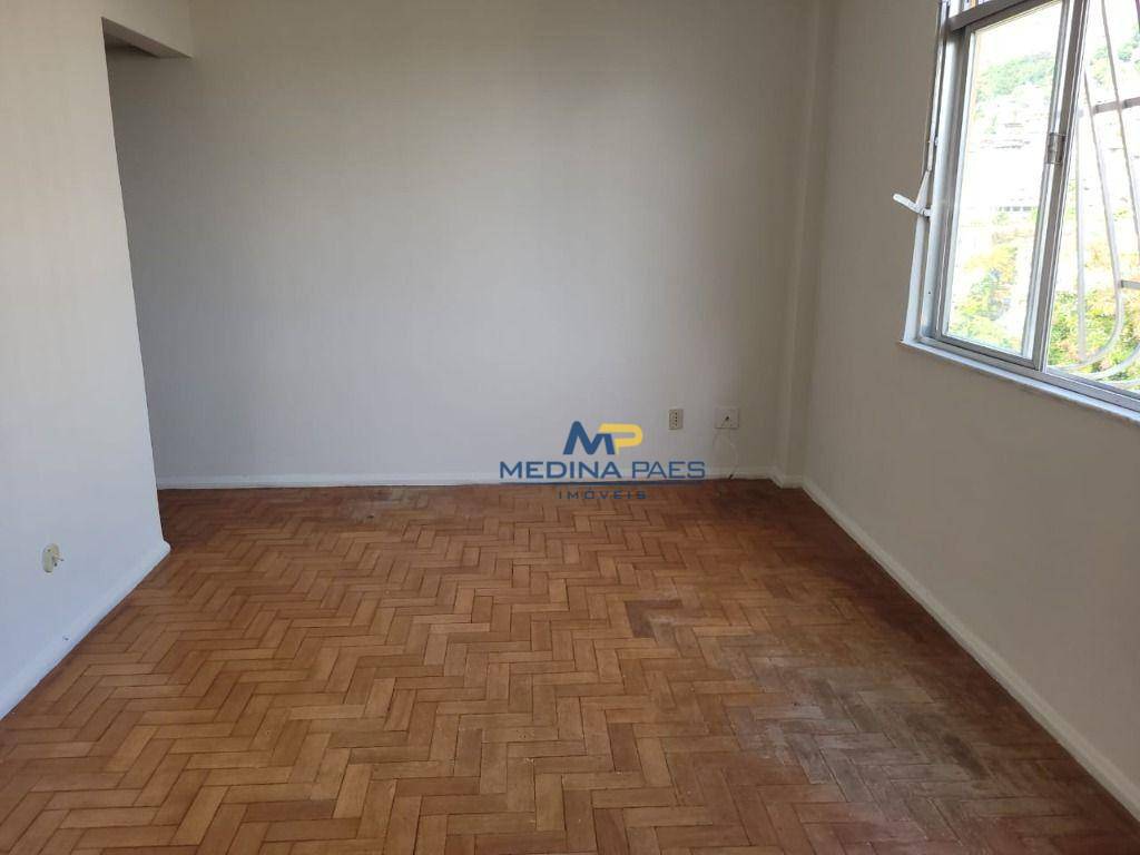 Apartamento à venda com 2 quartos, 65m² - Foto 6