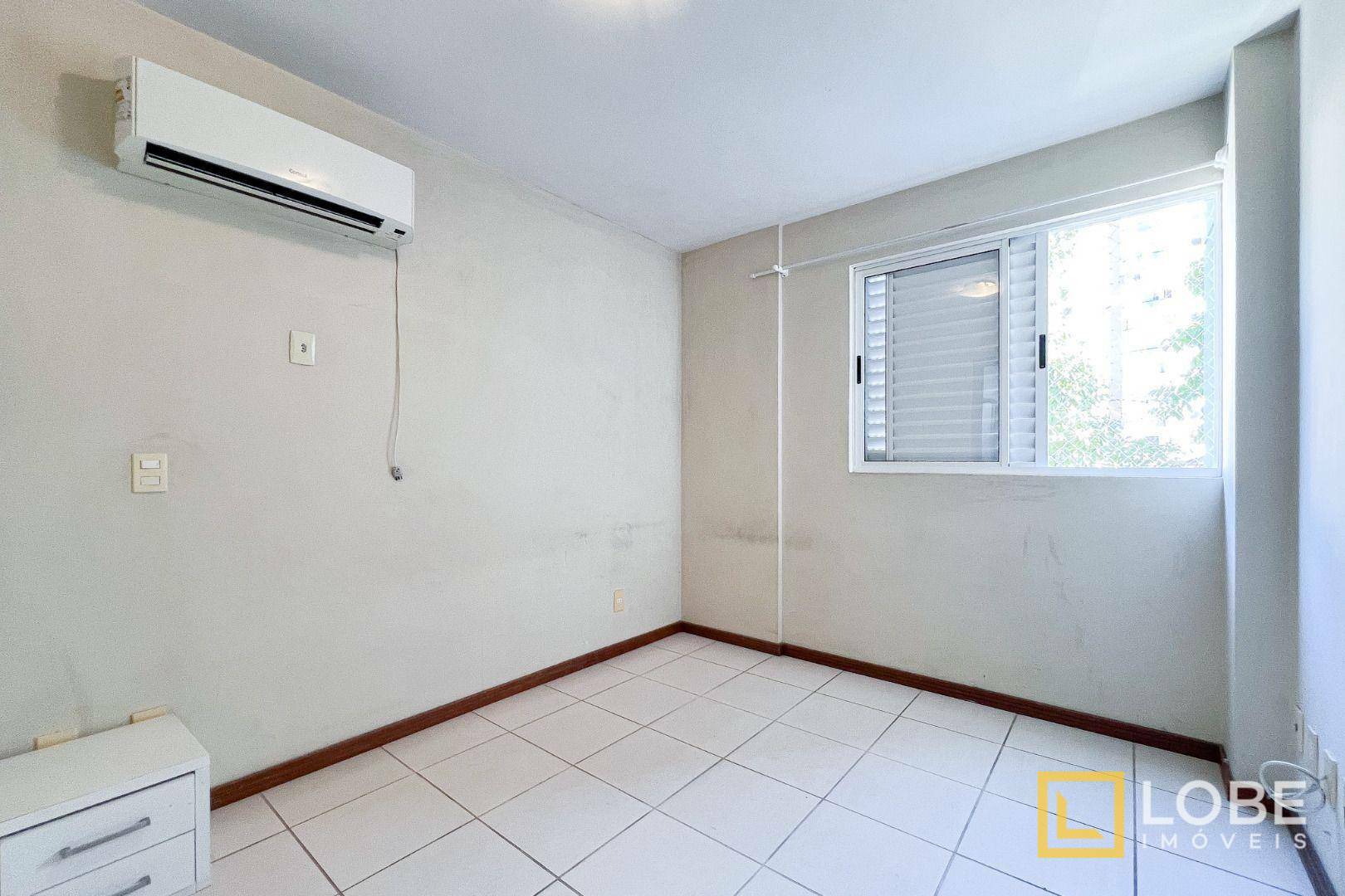 Apartamento à venda com 3 quartos, 110m² - Foto 13