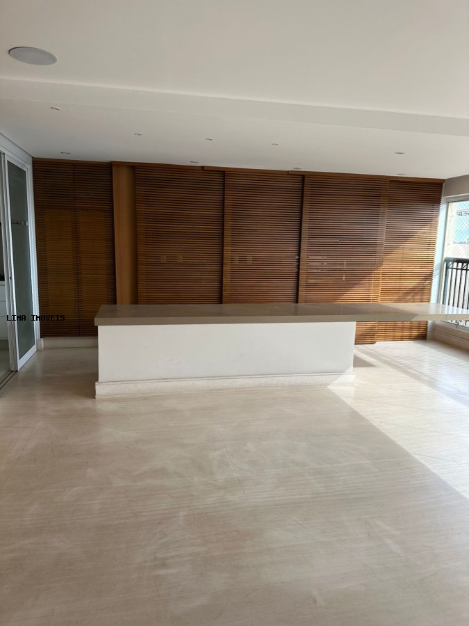 Apartamento para alugar, 214m² - Foto 12