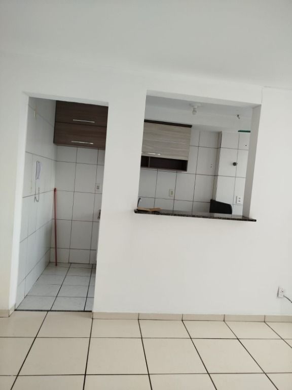 Apartamento para alugar com 2 quartos, 55m² - Foto 6