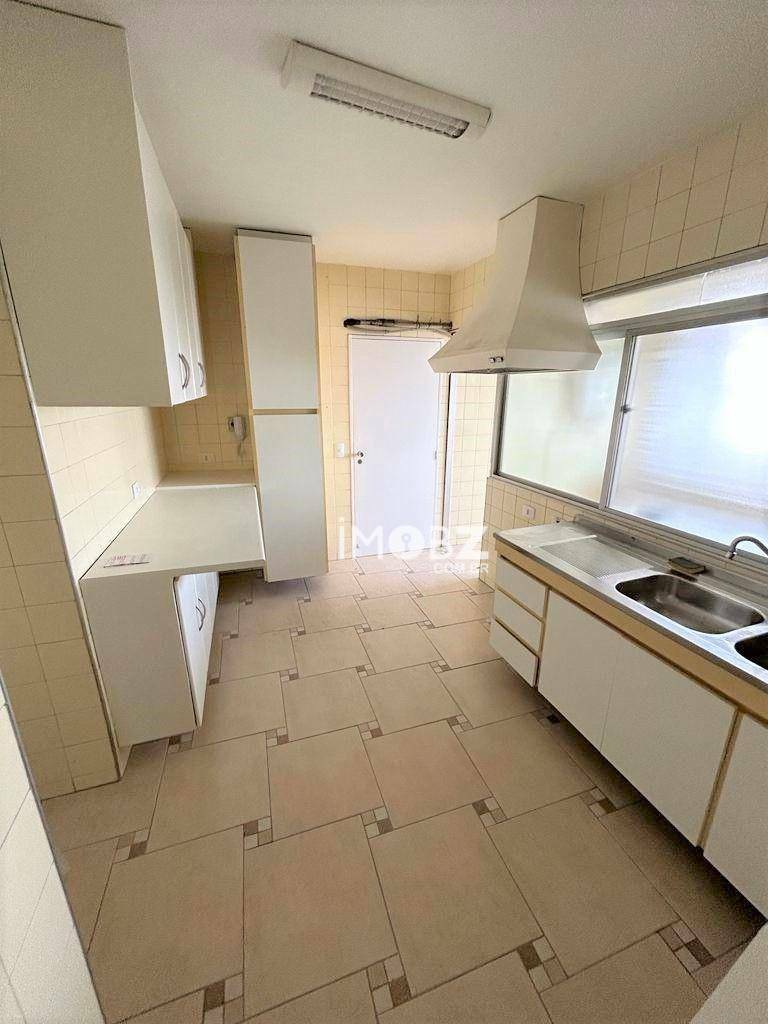 Apartamento à venda com 3 quartos, 120m² - Foto 25