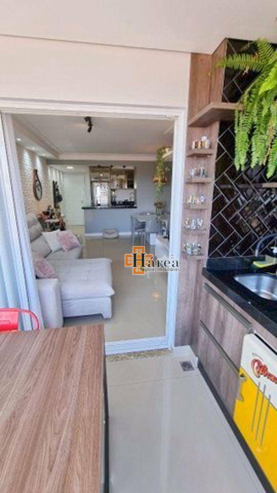 Apartamento à venda com 3 quartos, 95m² - Foto 15