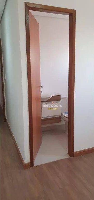 Sobrado à venda com 7 quartos, 320m² - Foto 30