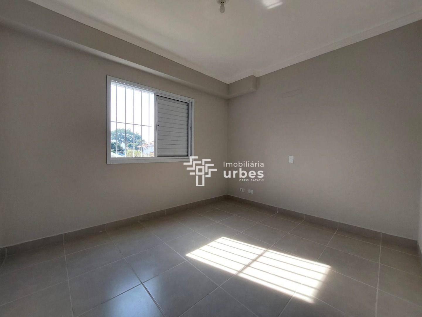 Apartamento para alugar com 2 quartos, 70m² - Foto 7