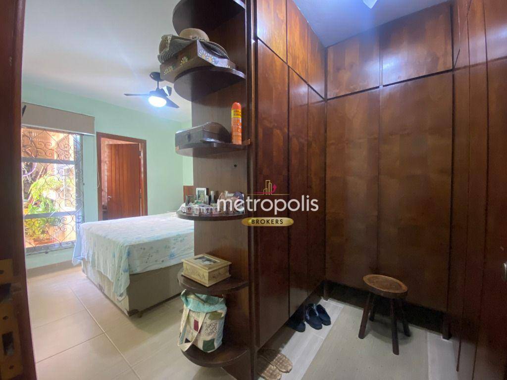 Sobrado à venda com 4 quartos, 200m² - Foto 18