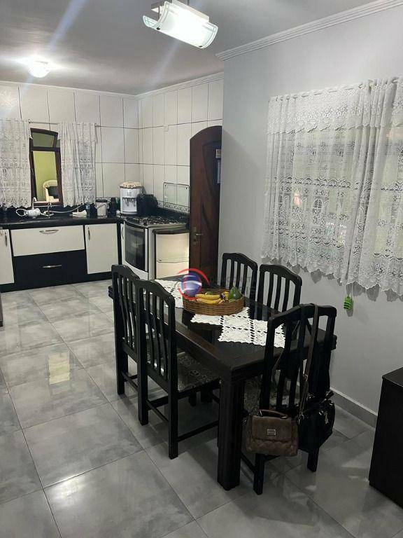 Sobrado à venda com 3 quartos, 219m² - Foto 16