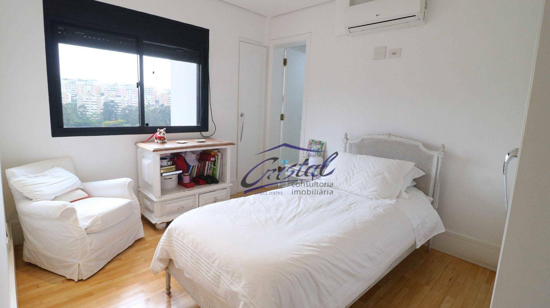 Apartamento à venda com 4 quartos, 234m² - Foto 43