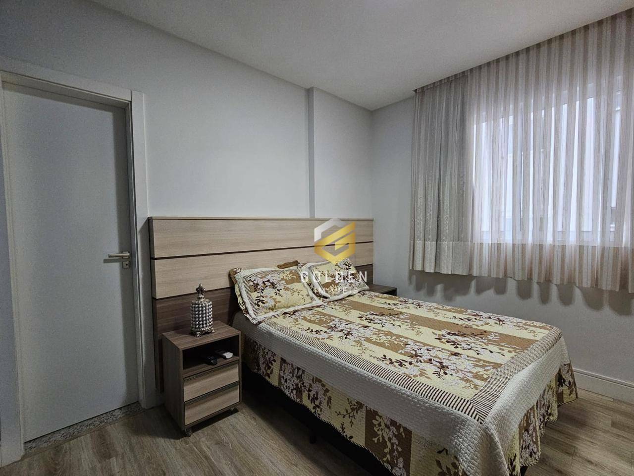 Apartamento à venda com 3 quartos, 121m² - Foto 16