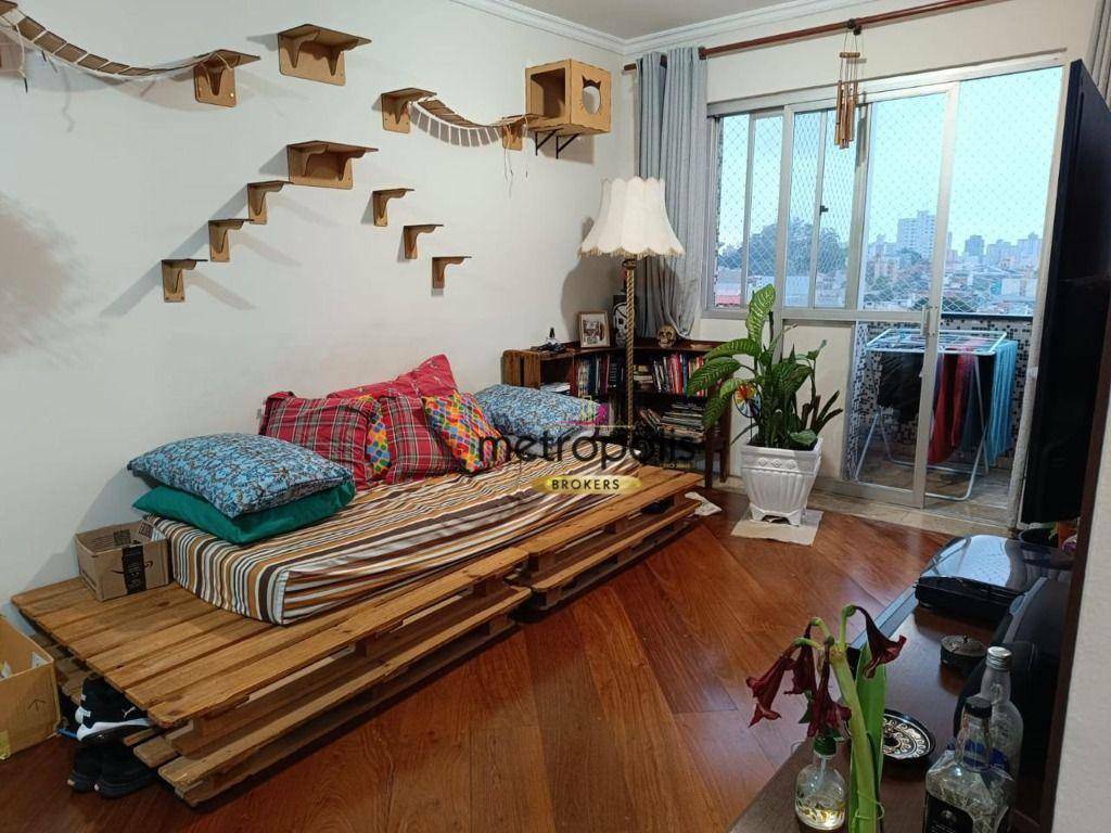Apartamento à venda com 3 quartos, 72m² - Foto 1
