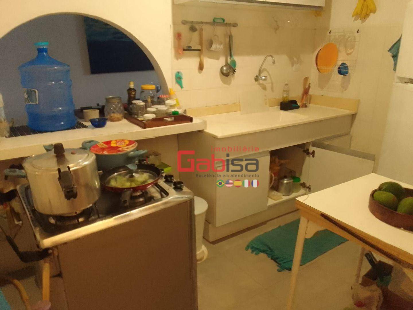 Casa à venda com 13 quartos, 197m² - Foto 18