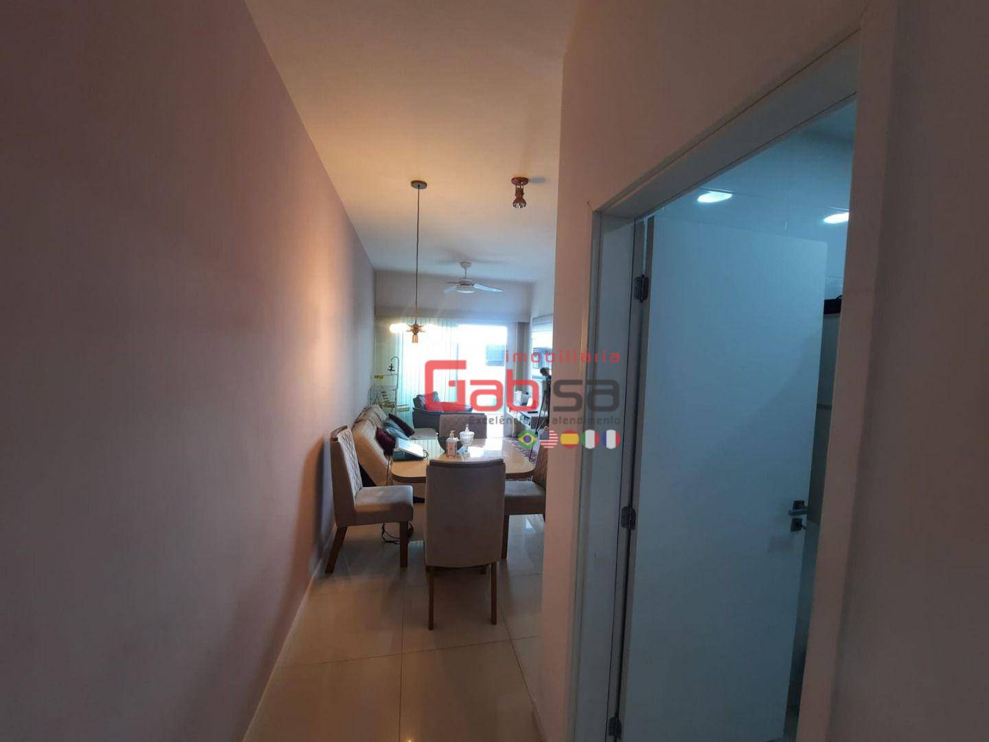 Apartamento à venda com 1 quarto, 60m² - Foto 3