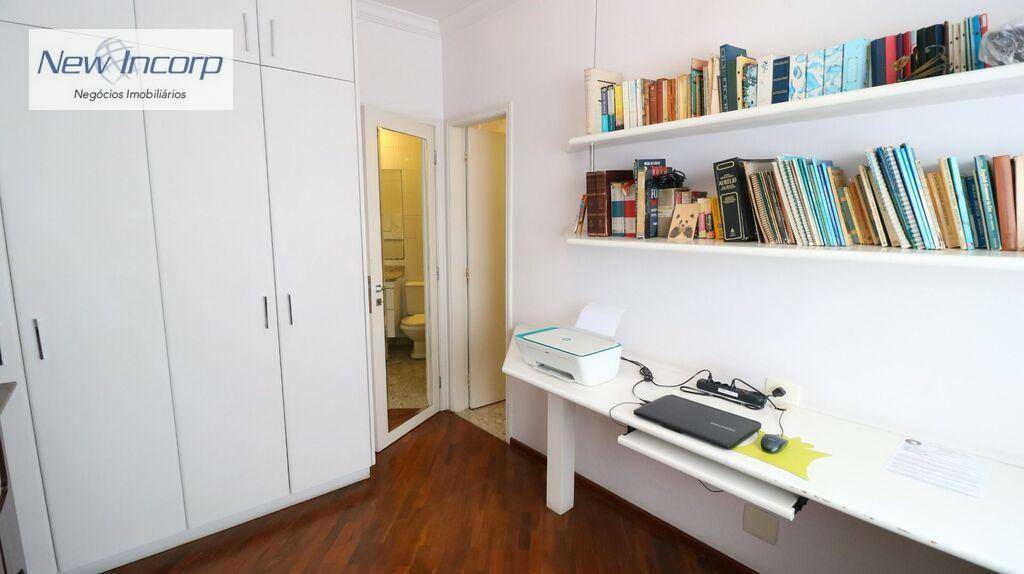 Apartamento à venda com 3 quartos, 162m² - Foto 8