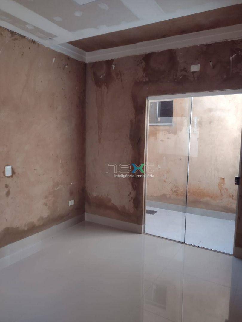 Casa à venda com 4 quartos, 235m² - Foto 22