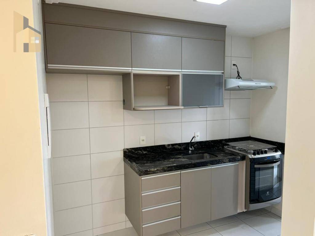 Apartamento à venda com 2 quartos, 70m² - Foto 7