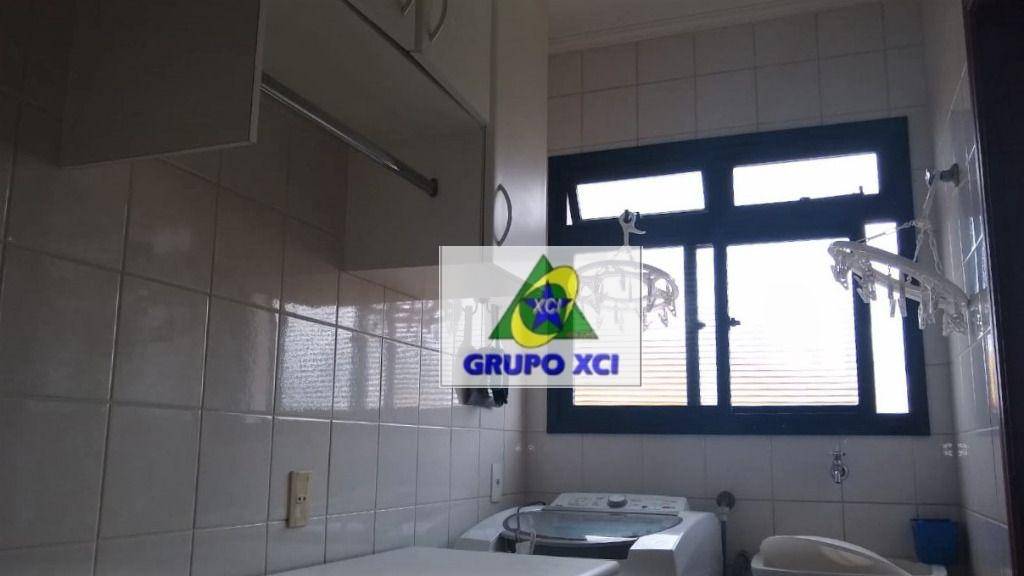 Apartamento à venda com 3 quartos, 115m² - Foto 18