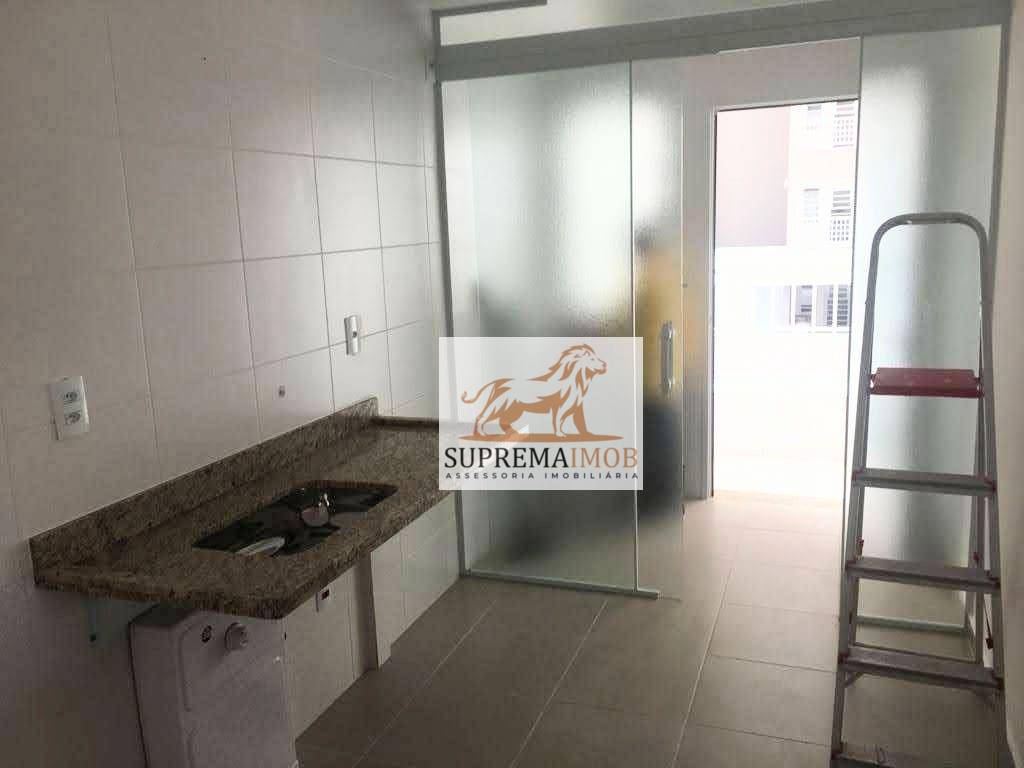 Apartamento à venda com 3 quartos, 72m² - Foto 4