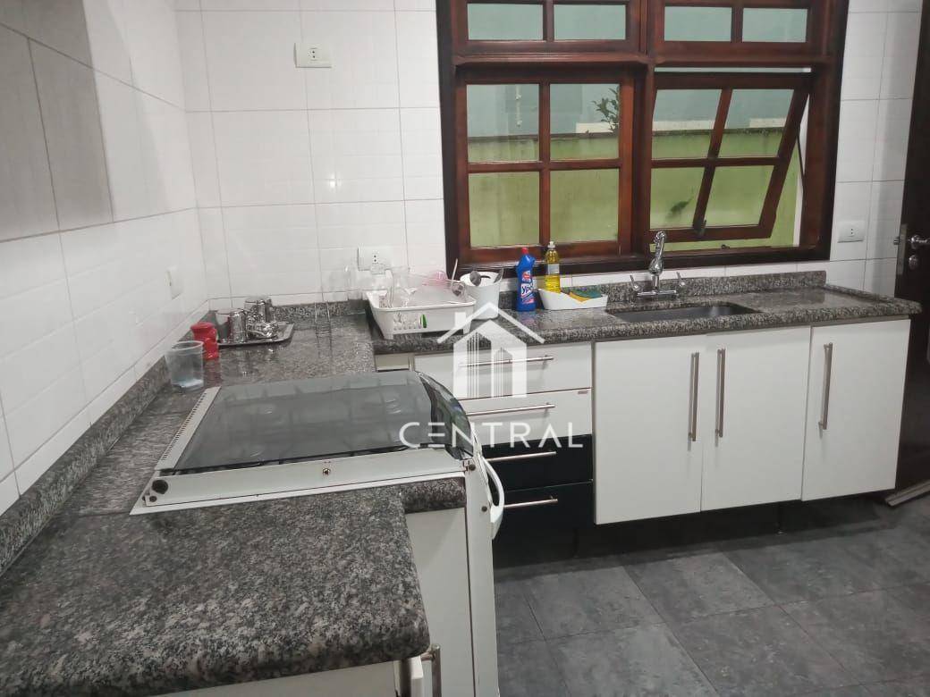 Sobrado à venda com 3 quartos, 250m² - Foto 24