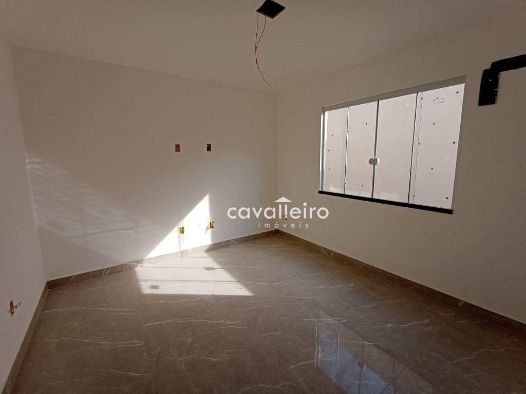 Casa à venda com 3 quartos, 131m² - Foto 9