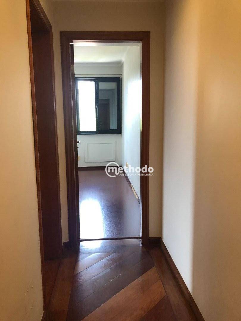 Apartamento à venda com 3 quartos, 235m² - Foto 35